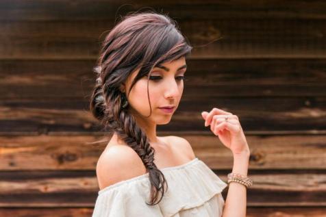 Hair stylist serving The Colony, TX, for fishtail braid, special occasions